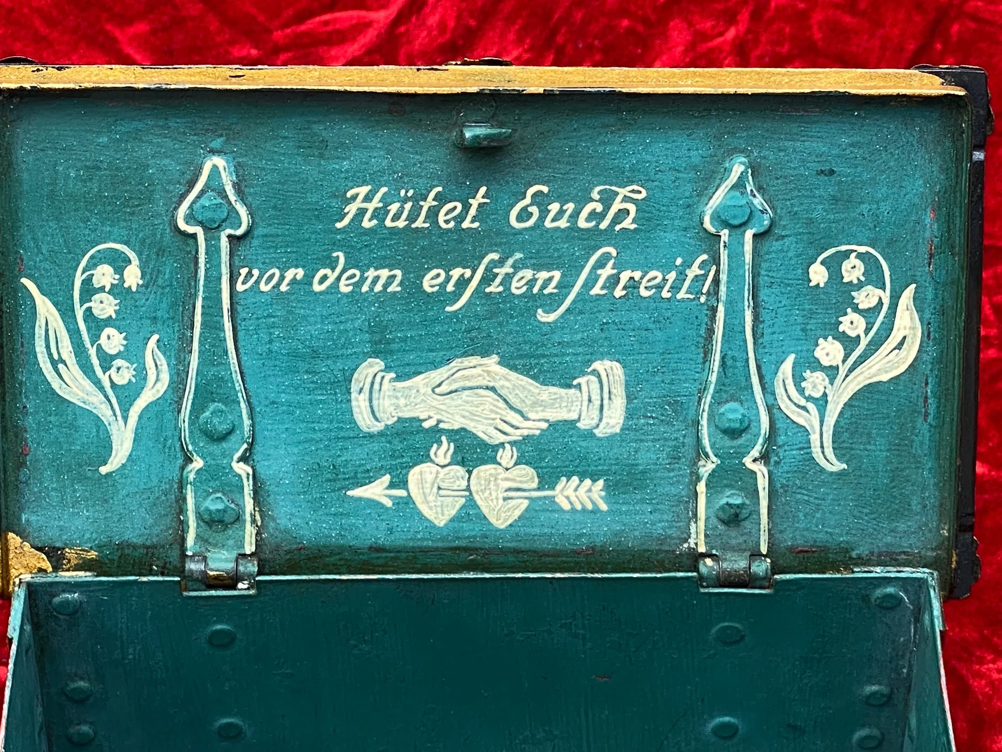 A Fine 17th Century Hand Wrought Iron Jewel or Coin Casket Strong Box - Image 12