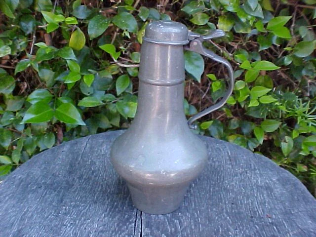 A Small Old World Dutch Pewter Ewer/Tankard, #1467 - Image 2