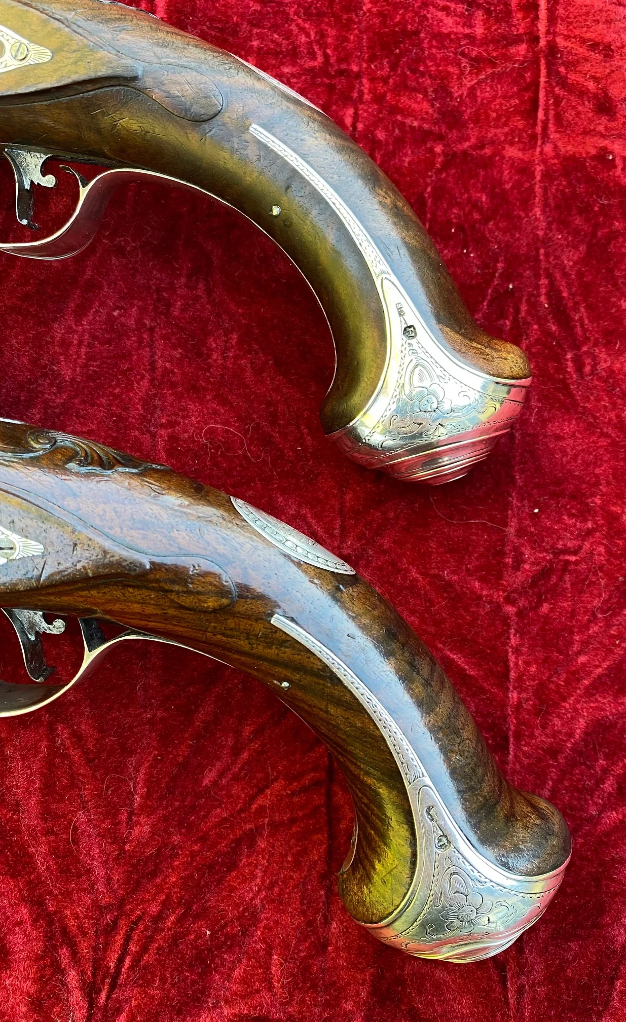 An Exceptional and Beautiful Historically Important Cased Pair of English Silver Mounted Brass Barrel & Lock Flintlock Officers/Dueling Pistols by MORTIMER, LONDON - Image 20