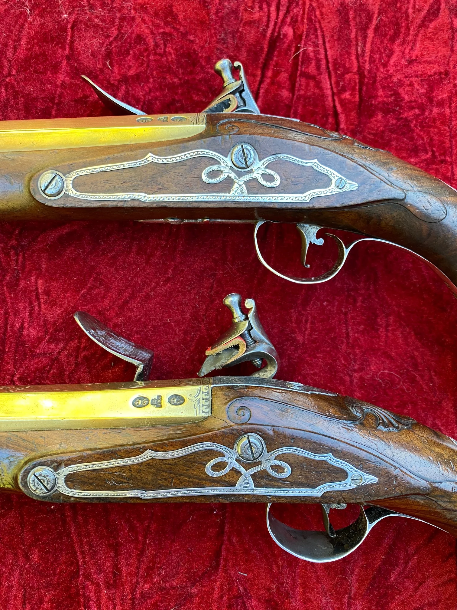 An Exceptional and Beautiful Historically Important Cased Pair of English Silver Mounted Brass Barrel & Lock Flintlock Officers/Dueling Pistols by MORTIMER, LONDON - Image 21