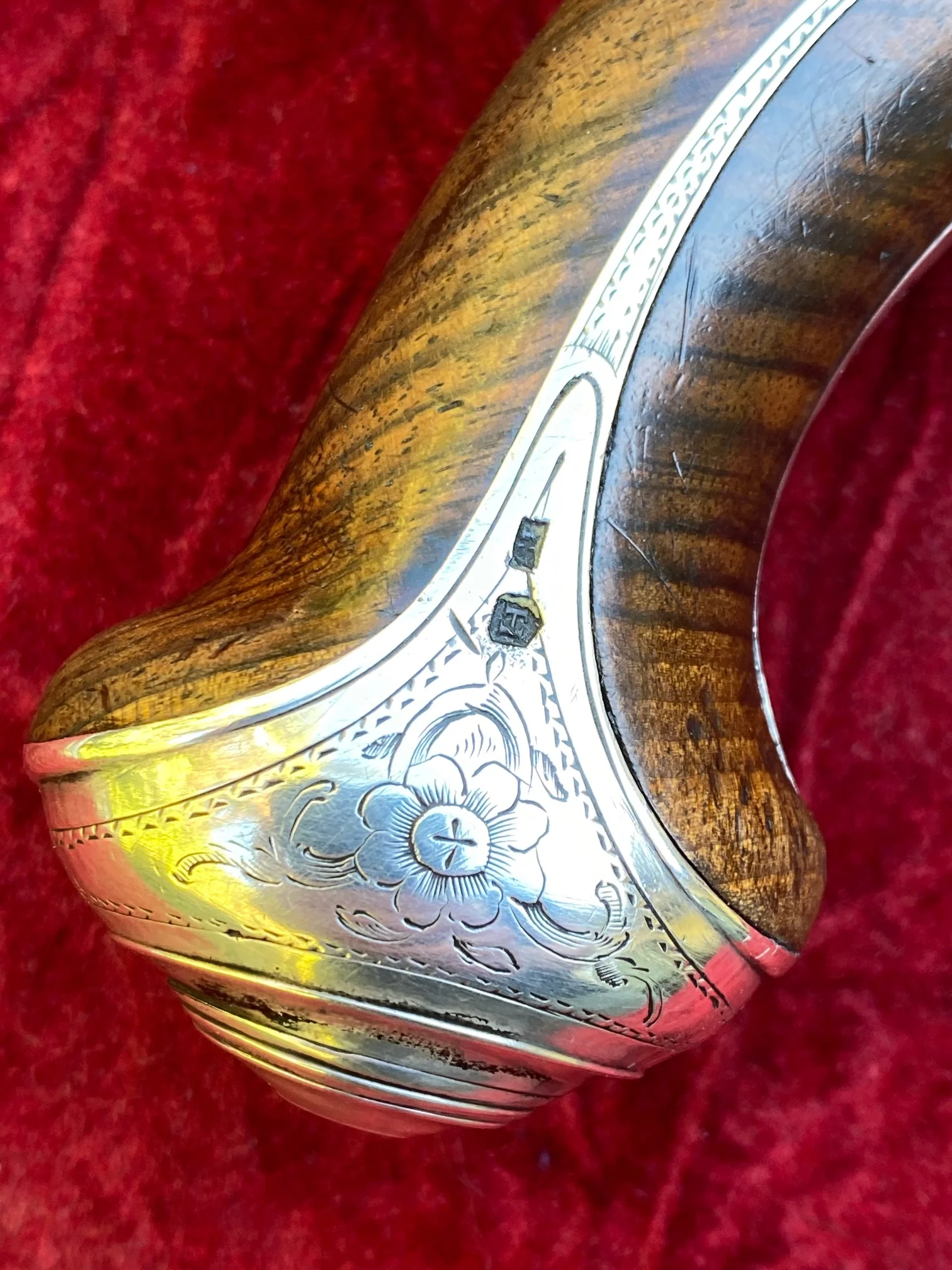 An Exceptional and Beautiful Historically Important Cased Pair of English Silver Mounted Brass Barrel & Lock Flintlock Officers/Dueling Pistols by MORTIMER, LONDON - Image 39