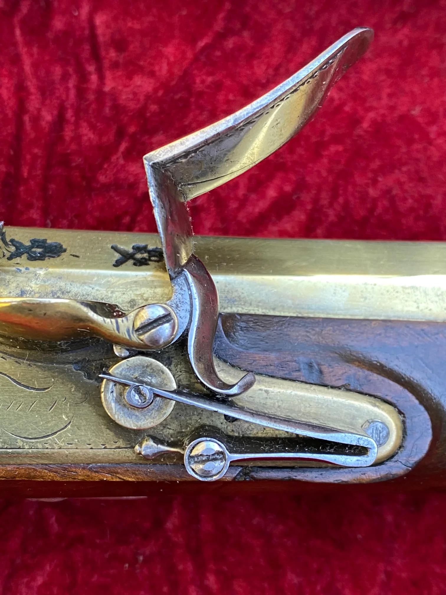 An Exceptional and Beautiful Historically Important Cased Pair of English Silver Mounted Brass Barrel & Lock Flintlock Officers/Dueling Pistols by MORTIMER, LONDON - Image 47