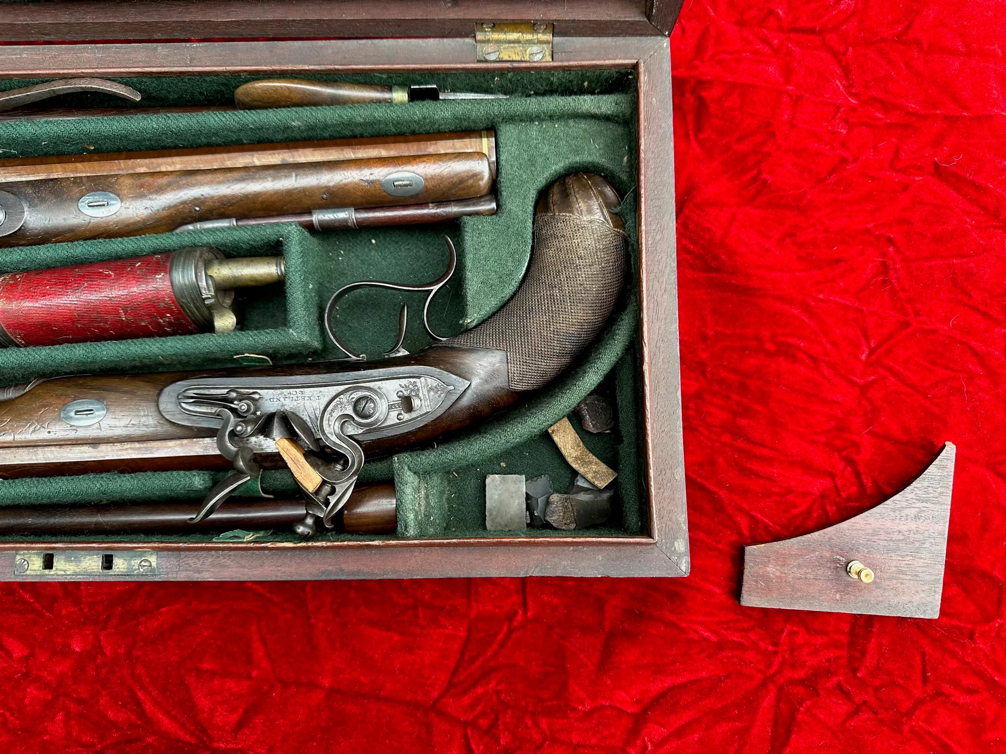 A Fantastic, Rare, and Beautiful Cased Pair of English Flintlock Dueling Pistols by T. KETLAND & Co., LONDON - Image 7