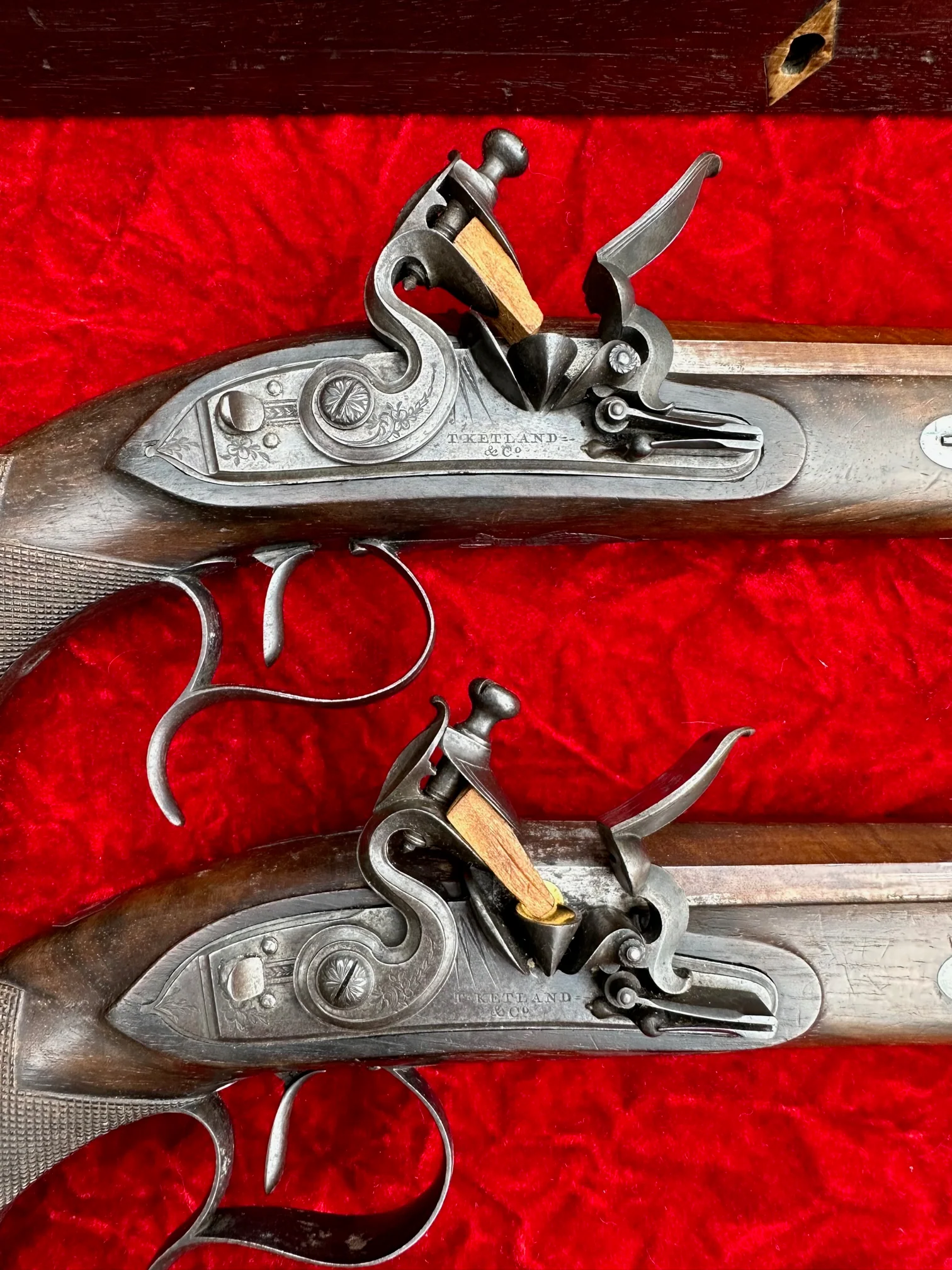 A Fantastic, Rare, and Beautiful Cased Pair of English Flintlock Dueling Pistols by T. KETLAND & Co., LONDON - Image 9