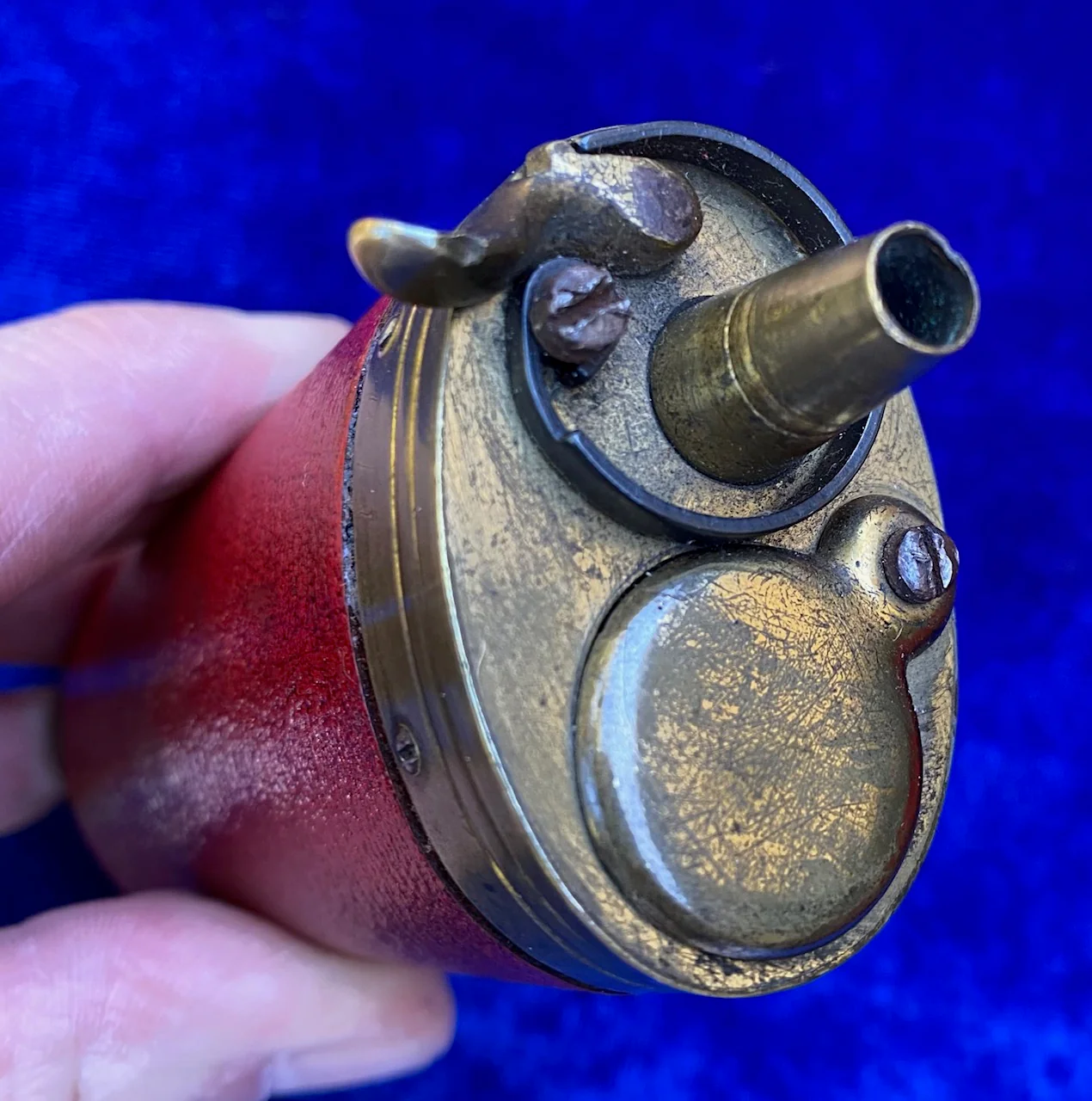 A Fantastic American Revolutionary War Period Cased Pair of English Silver Mounted Box-Lock Flintlock Cannon Barrel Pistols by GRIFFIN, LONDON - Image 12