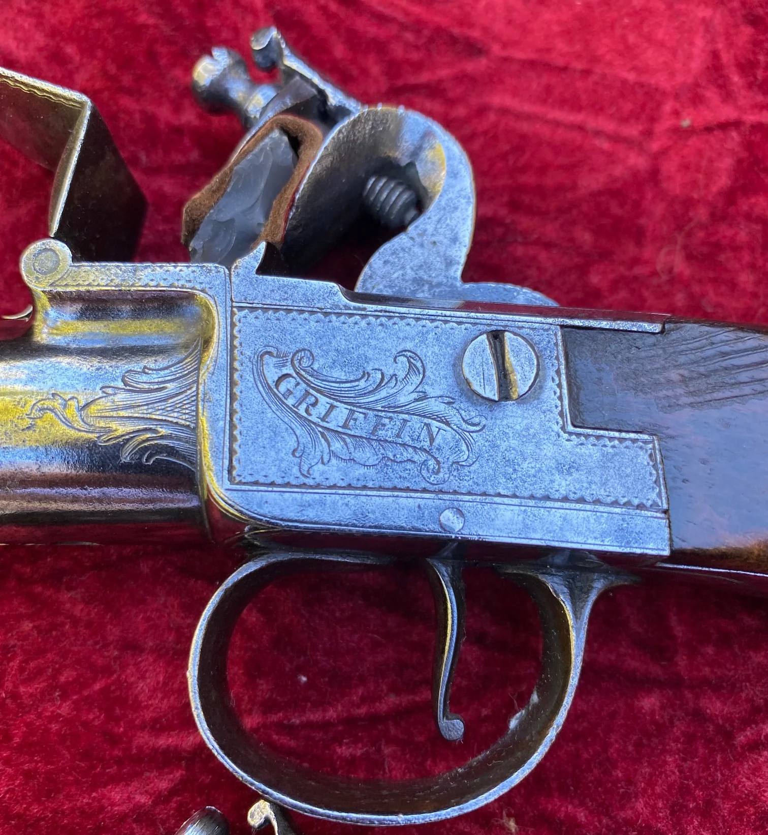 A Fantastic American Revolutionary War Period Cased Pair of English Silver Mounted Box-Lock Flintlock Cannon Barrel Pistols by GRIFFIN, LONDON - Image 22