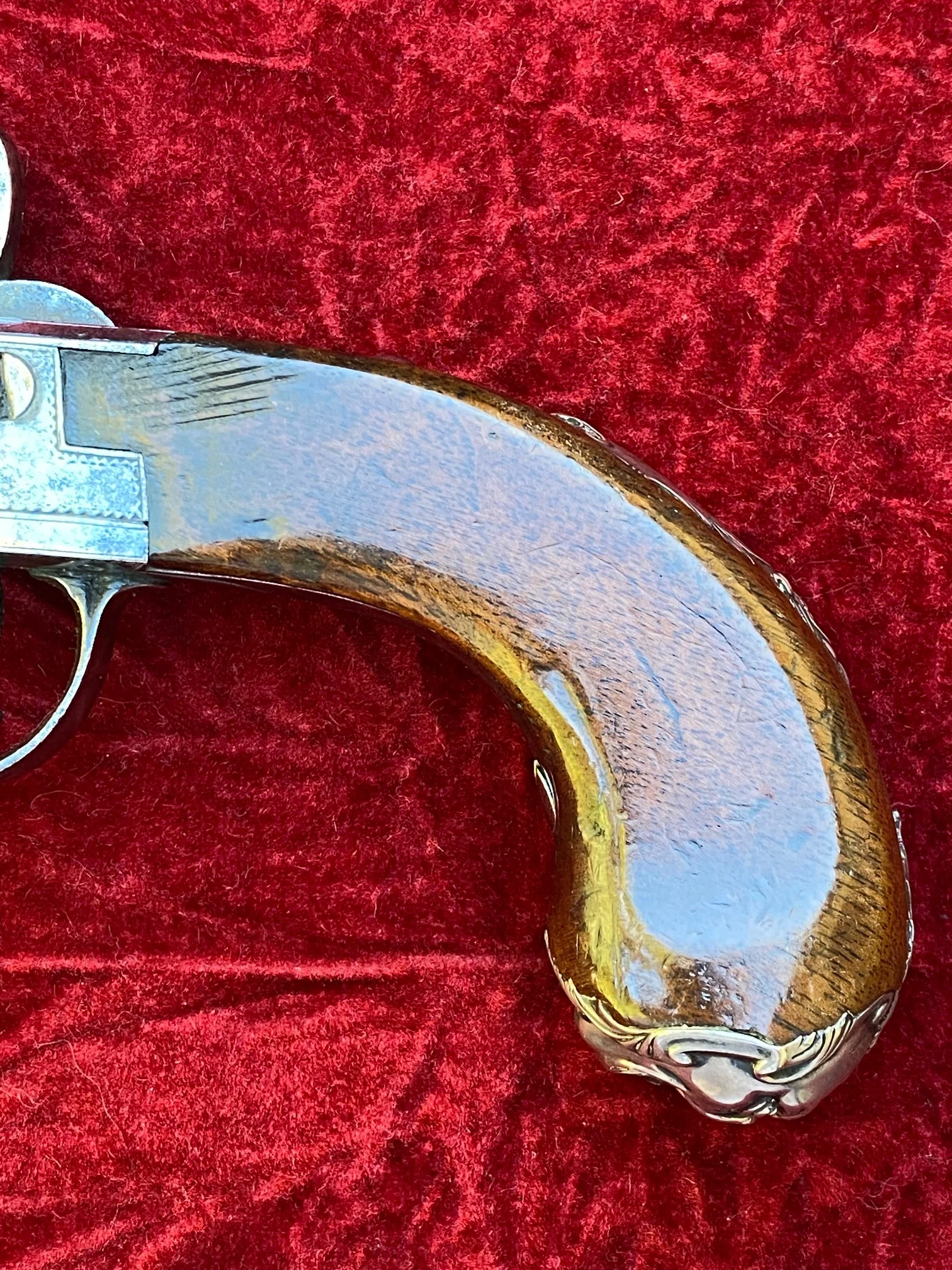 A Fantastic American Revolutionary War Period Cased Pair of English Silver Mounted Box-Lock Flintlock Cannon Barrel Pistols by GRIFFIN, LONDON - Image 33
