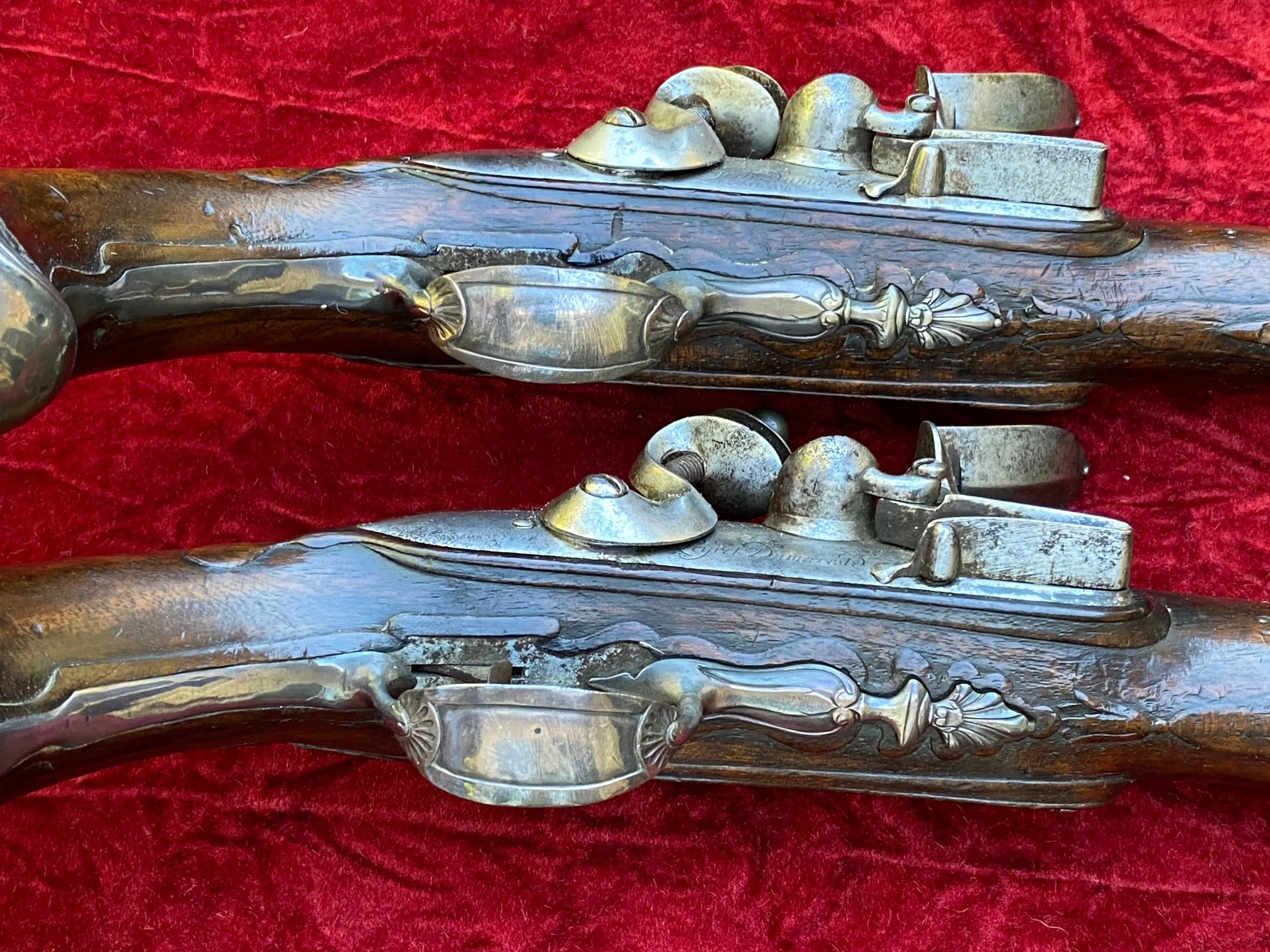 A Fantastic Revolutionary War Period Cased Pair of French Silver Mounted "Birds Head" Flintlock Pistols by PEYRET - DUMAREST - Image 15