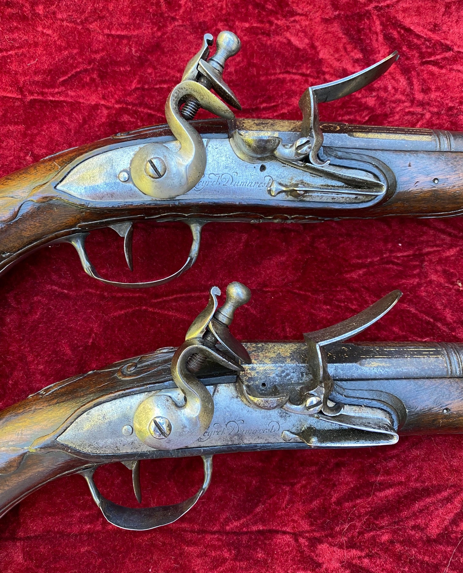 A Fantastic Revolutionary War Period Cased Pair of French Silver Mounted "Birds Head" Flintlock Pistols by PEYRET - DUMAREST - Image 9