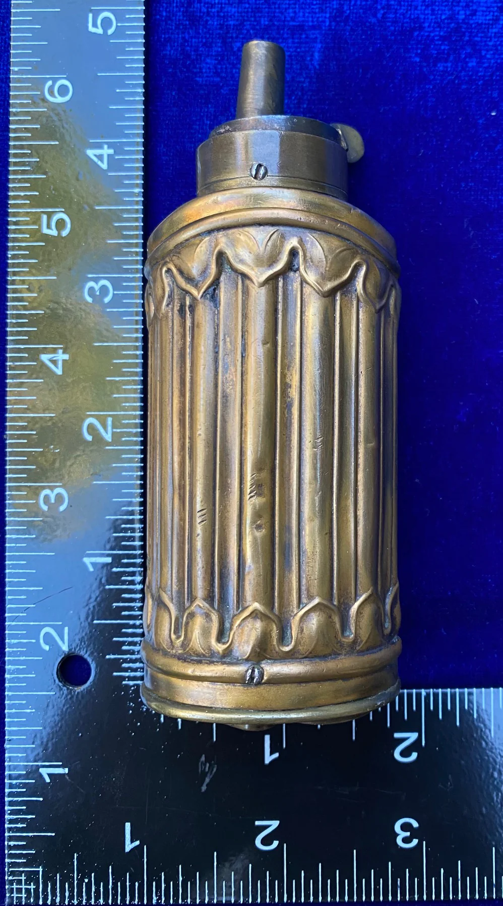 A Scarce Pistol Size 3-Way Powder Flask - Image 2