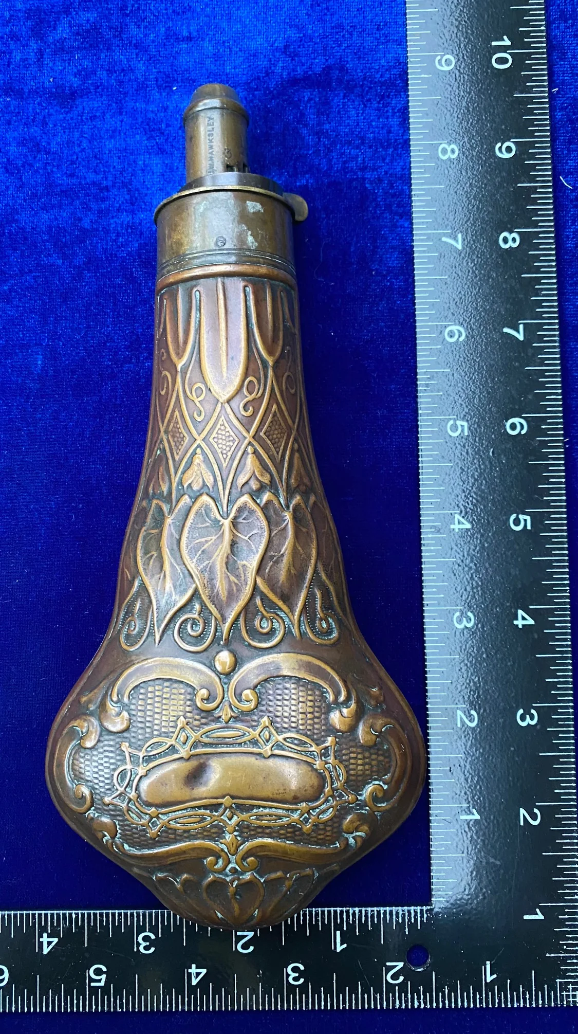 A Large English Powder Flask by G & J.W HAWKSLEY - Image 2
