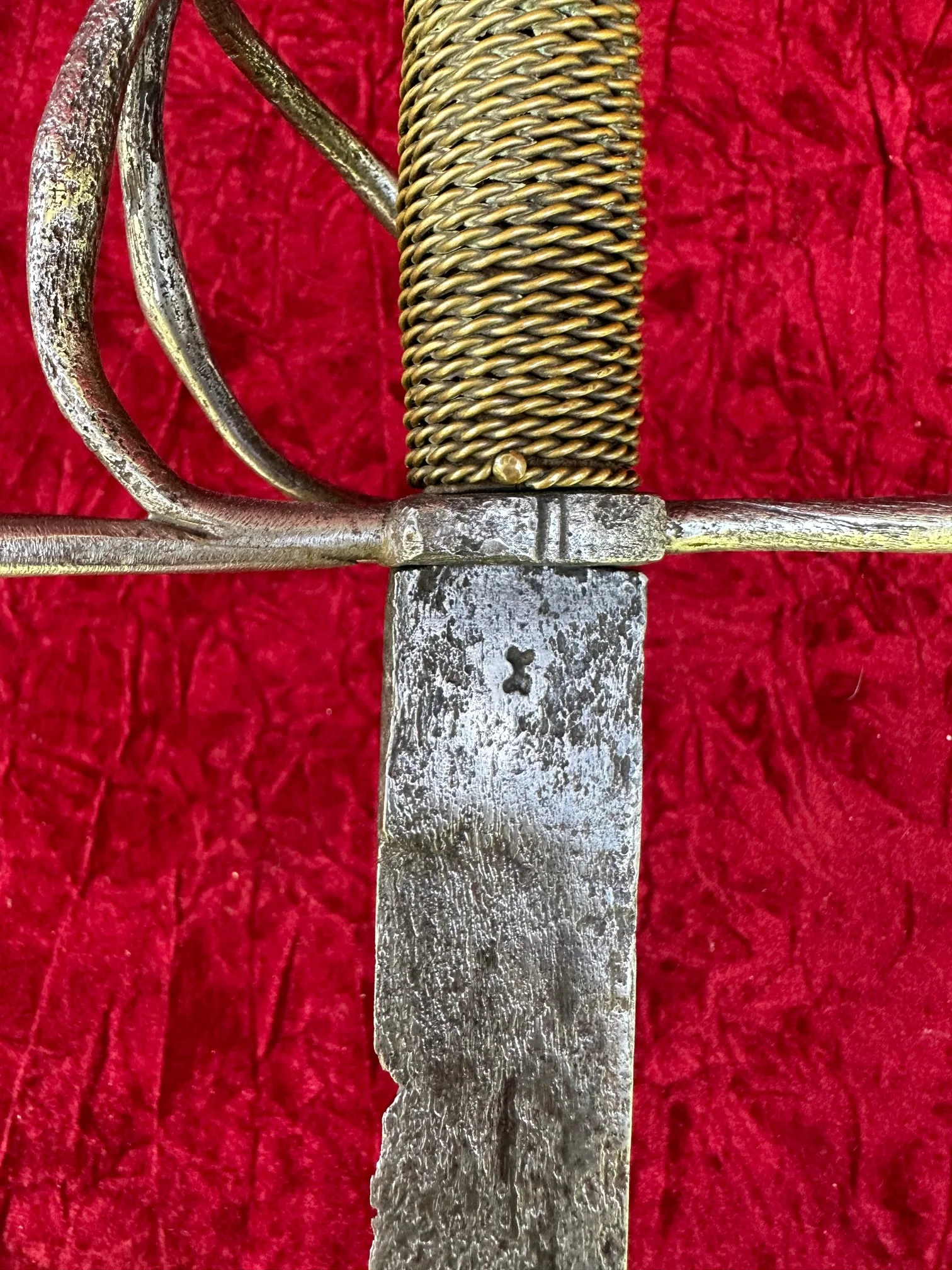 A Very Interesting late 16th - 17th Century European Fighting Dagger - Image 11