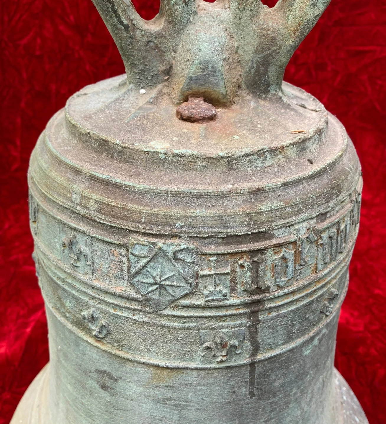 A Very Interesting & RARE Large Antique 17th-18th Century European Bronze Bell - Image 11