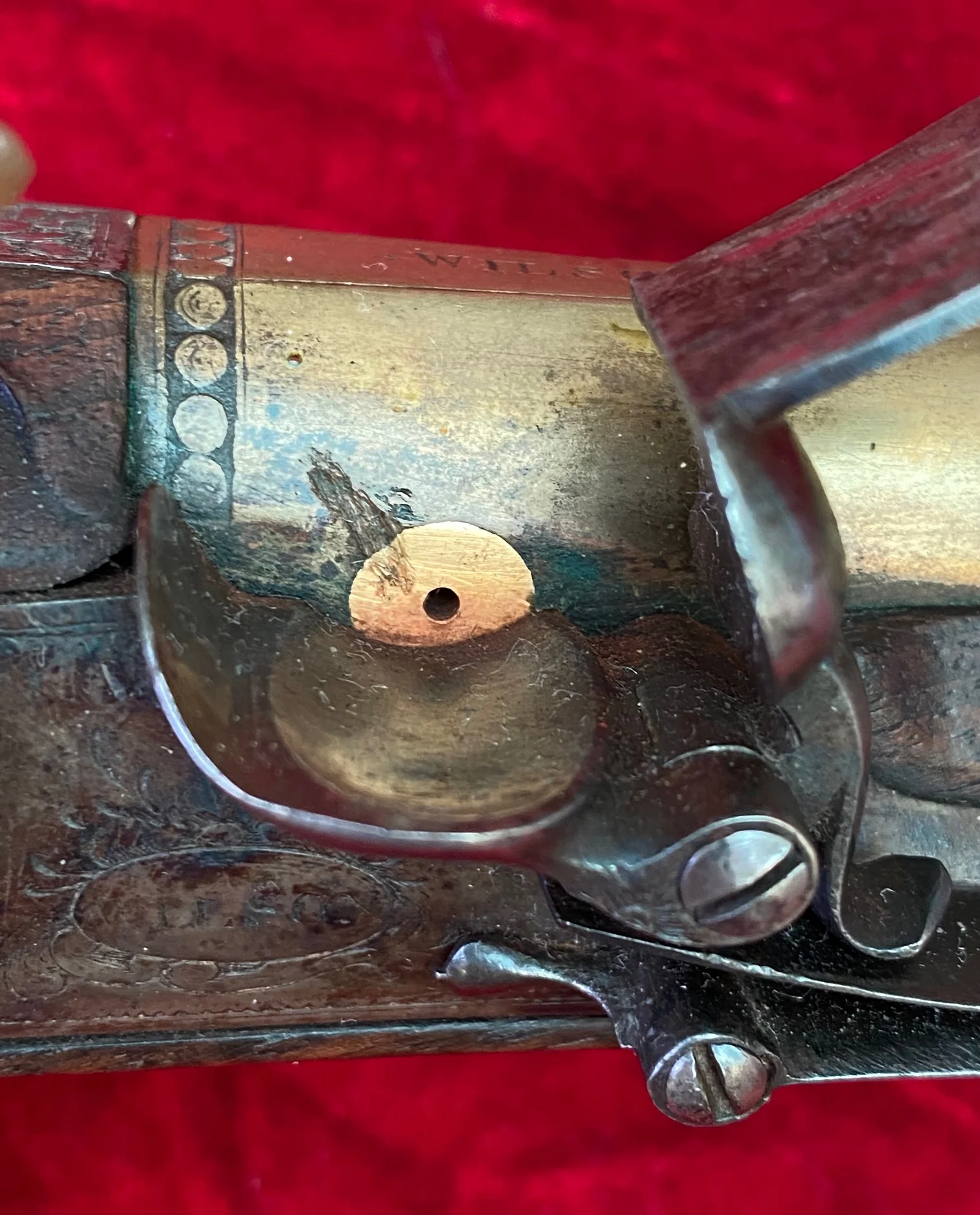 A Wonderful American Revolutionary War Period Silver Mounted Georgian Brass Barrel English Flintlock Officer's Pistol by WILSON - Image 17