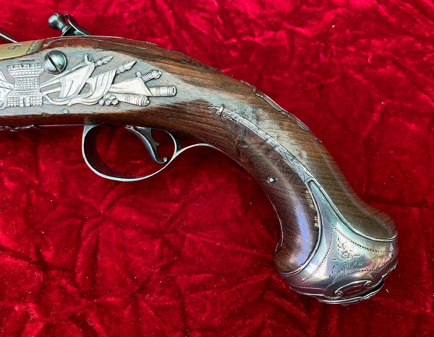 A Wonderful American Revolutionary War Period Silver Mounted Georgian Brass Barrel English Flintlock Officer's Pistol by WILSON - Image 8