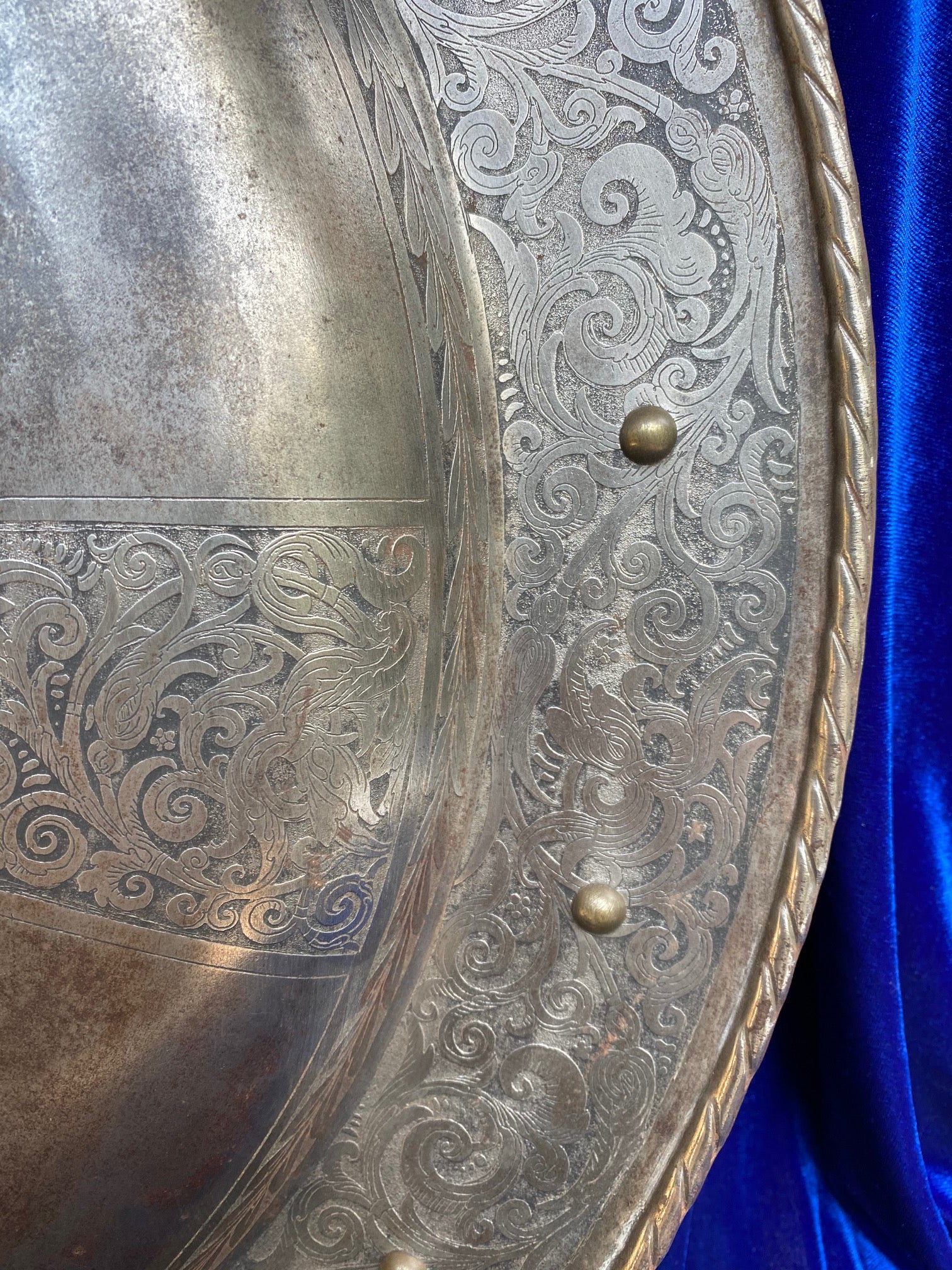 A Beautiful Antique European Victorian Period Etched Steel TARGET/Shield in the style of the 16th Century, made circa. 19th-Early 20th Century - Image 4