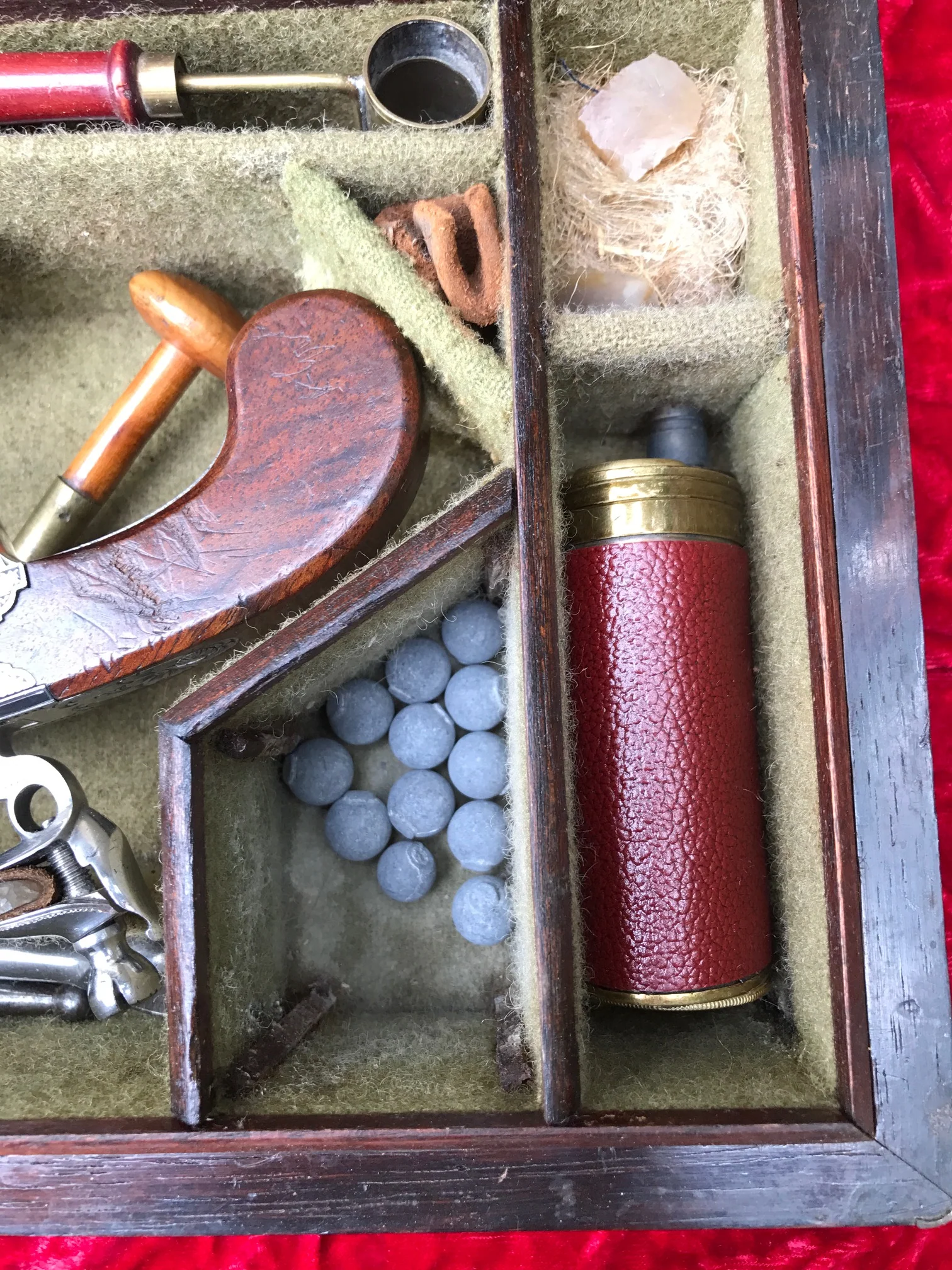 Wonderful Cased Pair of English Flintlock Box-Lock Pistol by HEYLIN, LONDON - Image 6