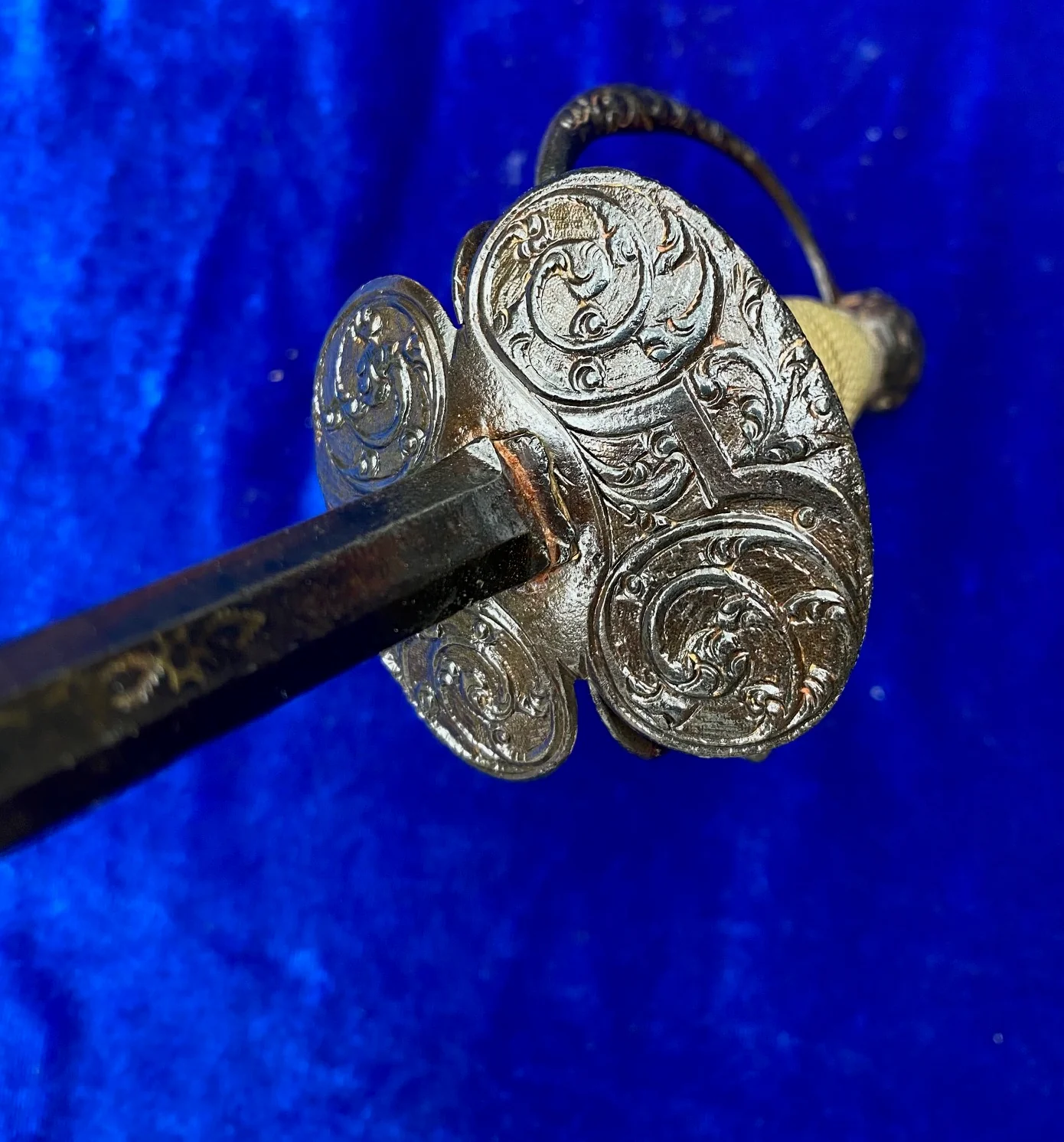 A Fine Ornate European Small Sword Made for a Child - Image 7