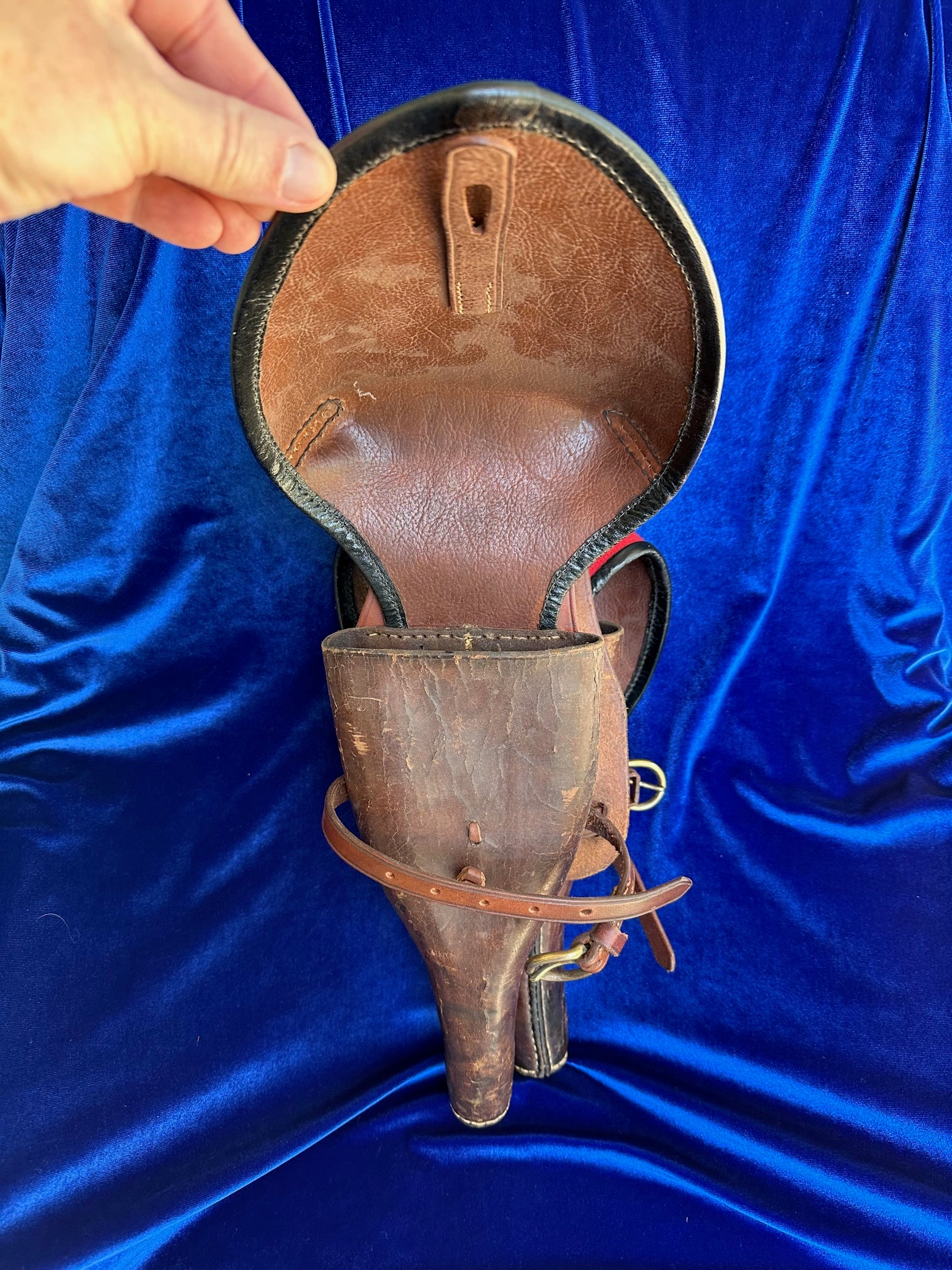 A Fine Restored Pair of Saddle Bucket Holsters for the Flintlock or Percussion Pistol. - Image 5