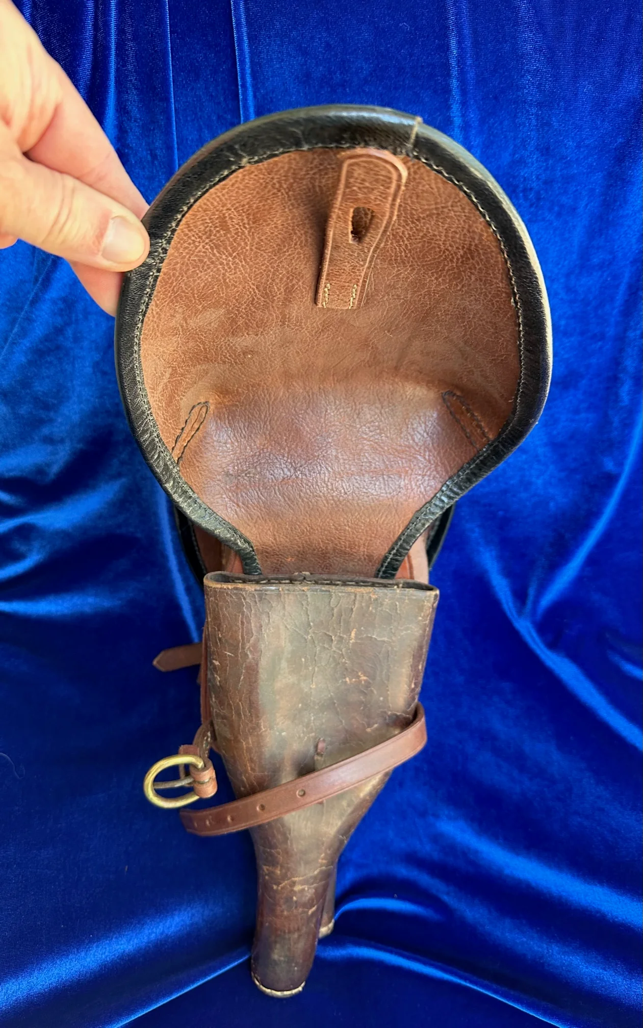 A Fine Restored Pair of Saddle Bucket Holsters for the Flintlock or Percussion Pistol. - Image 6