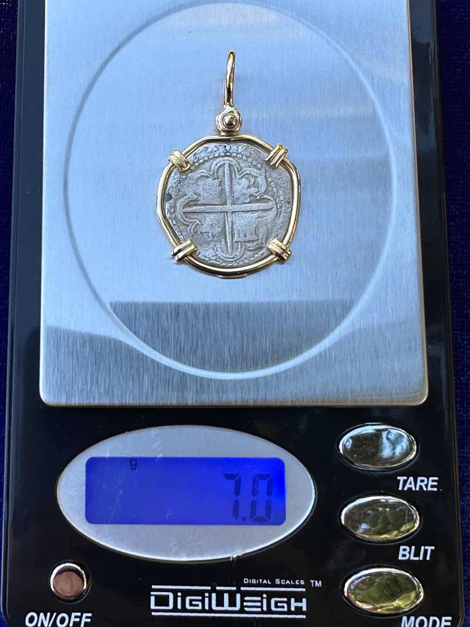 PIRATE TREASURE !!! Silver 1 Real COB set in an 14k. Gold Bezel - Image 6