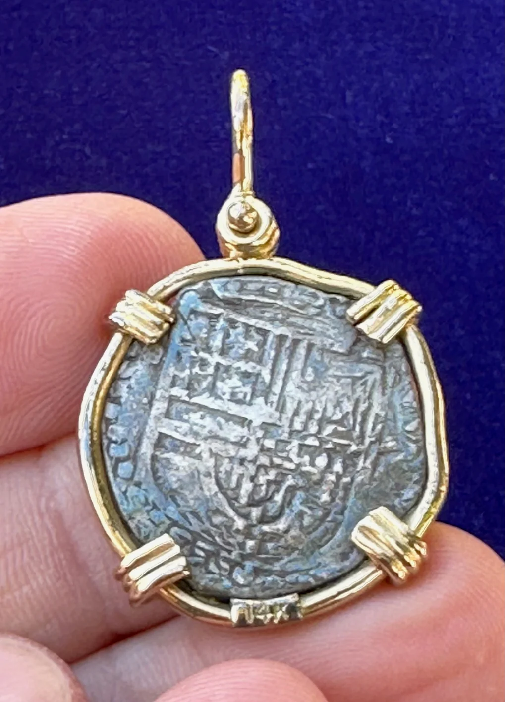 PIRATE TREASURE !!! Silver 2 Reales COB set in an 14k. Gold Bezel - Image 10