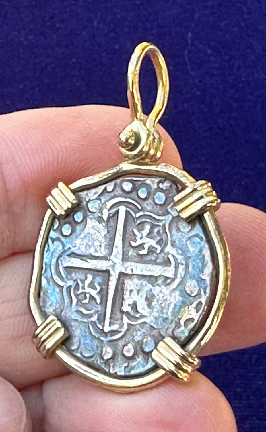 PIRATE TREASURE !!! Silver 2 Reales COB set in an 14k. Gold Bezel - Image 7