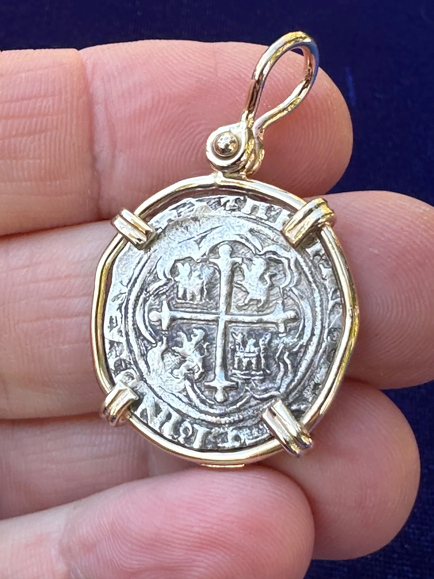 PIRATE TREASURE !!! Silver 1 Real COB set in an 14k. Gold Bezel - Image 6