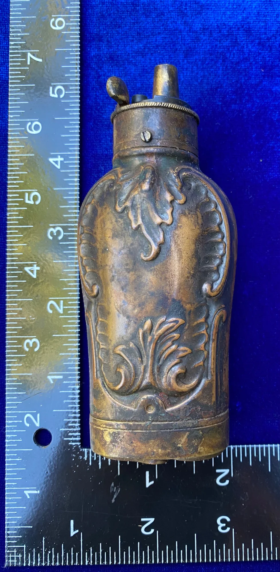 A Scarce Pistol Size 3-Way Powder Flask - Image 2