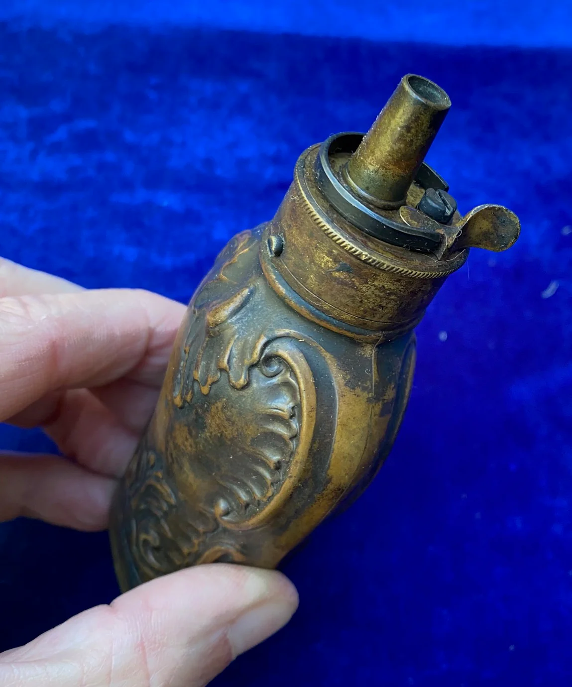 A Scarce Pistol Size 3-Way Powder Flask - Image 3