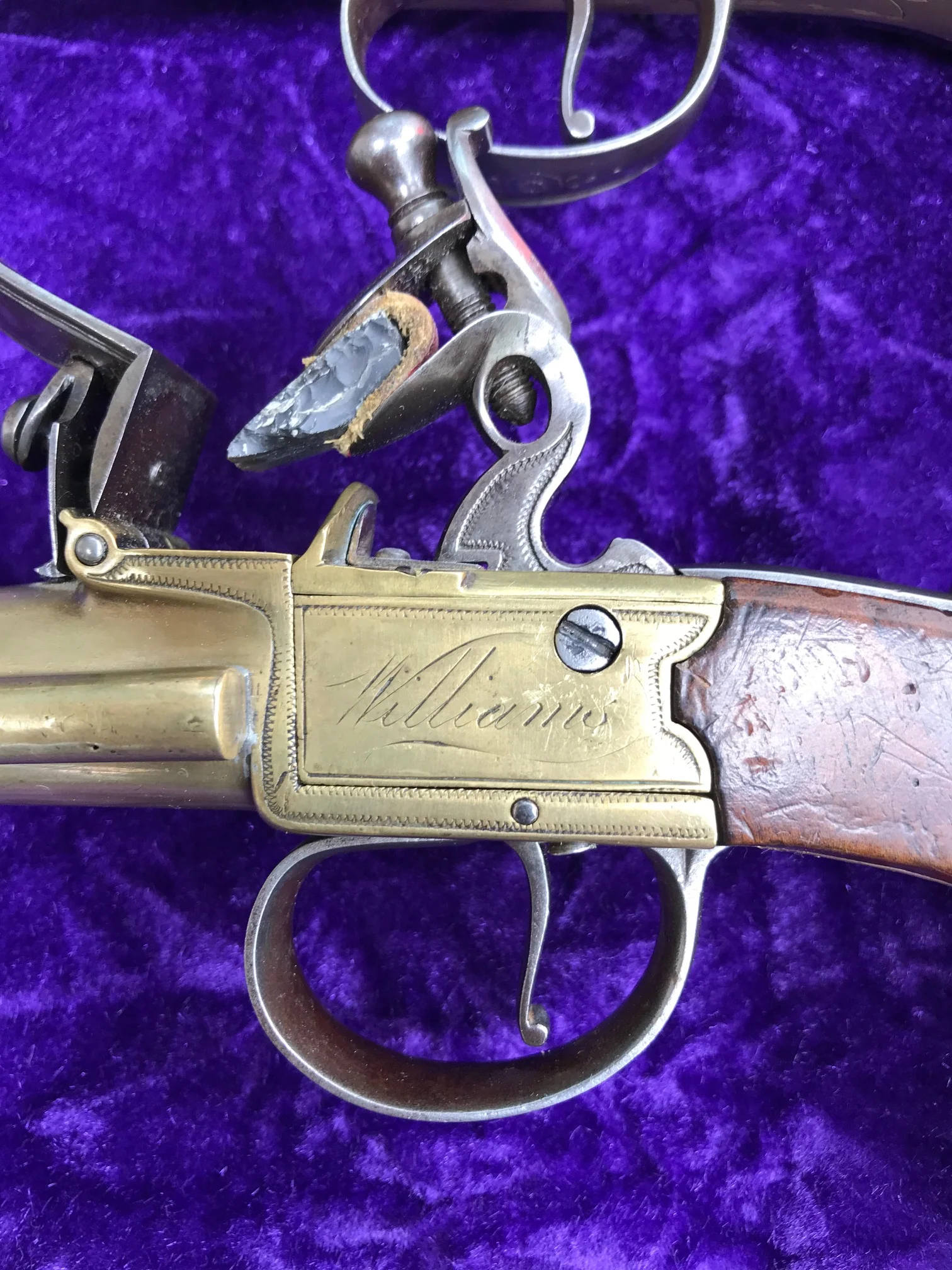 A Fantastic Cased Pair of English Flintlock Box-lock Blunderbuss Pistols by Williams, London - Image 17