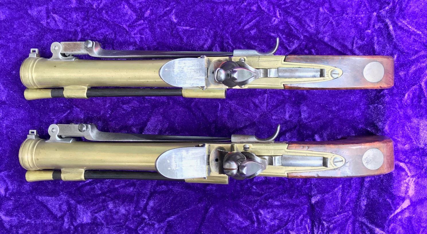 A Fantastic Cased Pair of English Flintlock Box-lock Blunderbuss Pistols by Williams, London - Image 19
