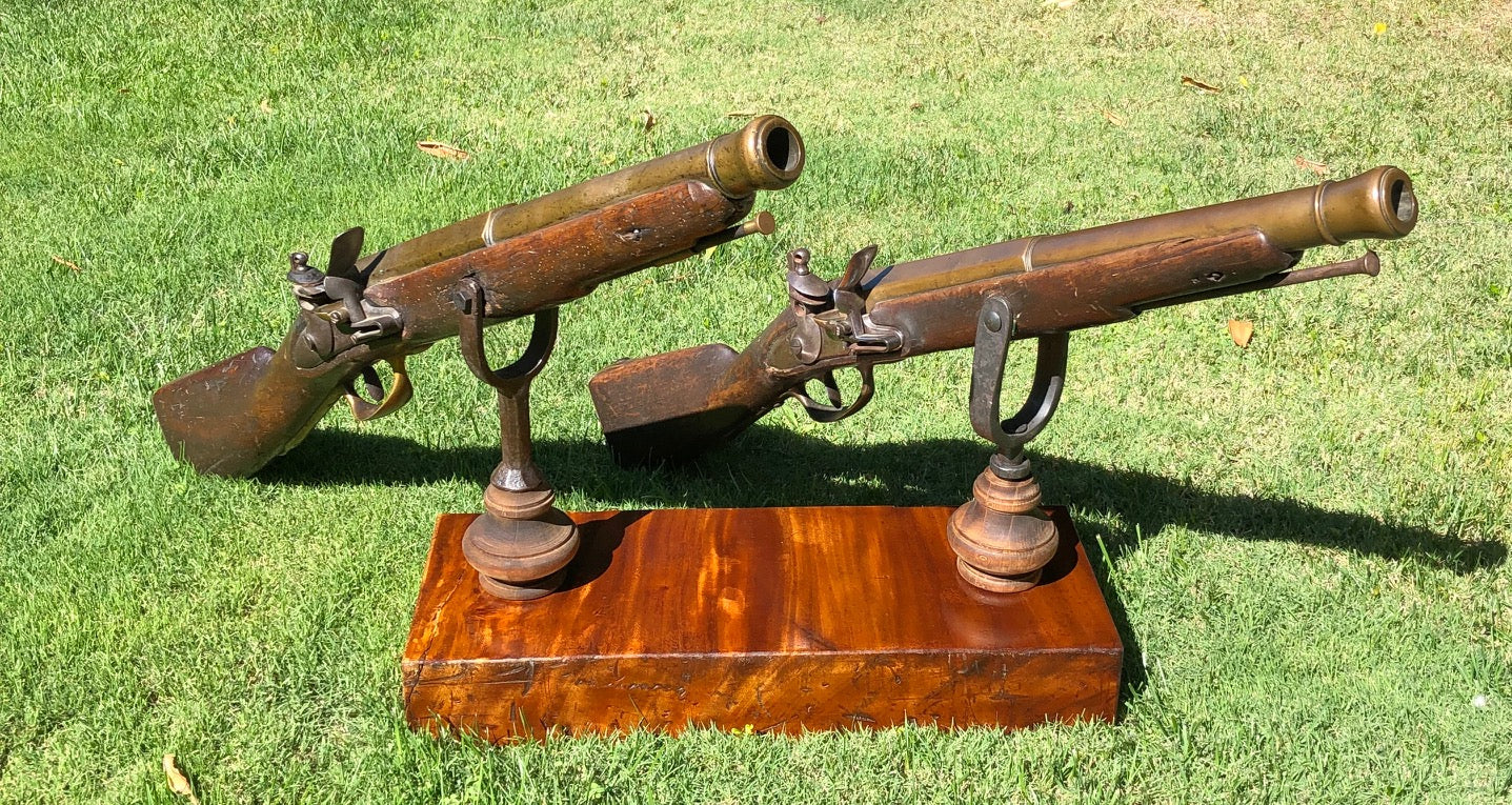 A Remarkably RARE (PAIR) of American Revolutionary War Period Massive French Naval Bronze/Brass Flintlock Swivel Cannons (ESPINGOLE) - Image 24
