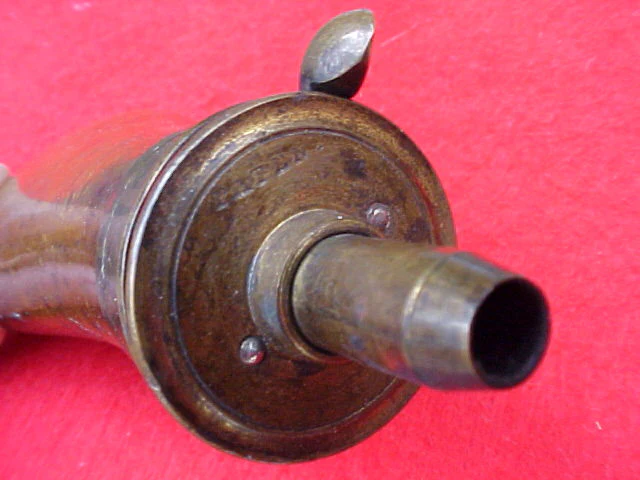 Pistol Size Powder Flask, #1643 - Image 3