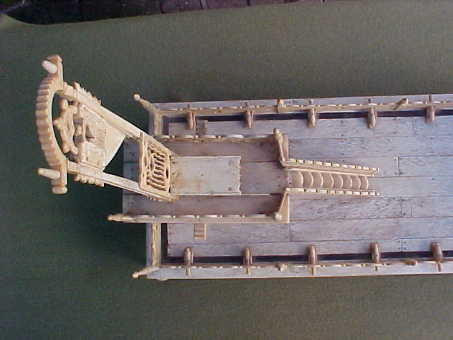 Very Rare French Prisoner-of-War Bone Sculpted GUILLOTINE - Image 4