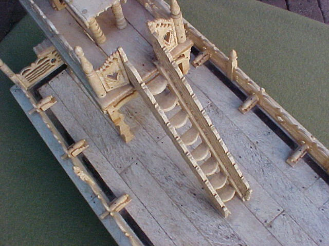 Very Rare French Prisoner-of-War Bone Sculpted GUILLOTINE - Image 5