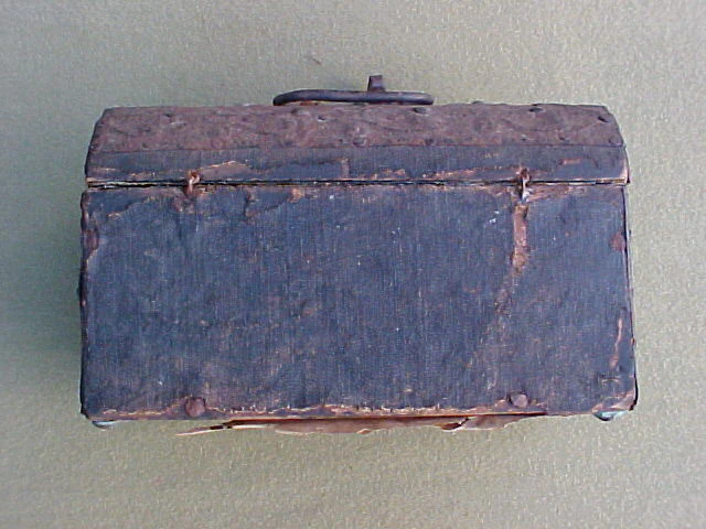 Small European Strap Iron Over Wood Casket/Chest, #779 Treasure Artifacts - Image 6